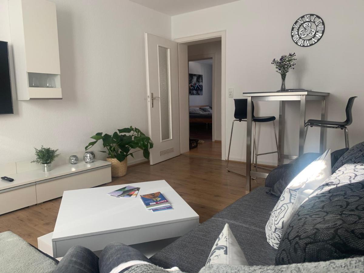Große moderne Ferienwohnung, zentrale ruhige Lage Kassel Exterior foto